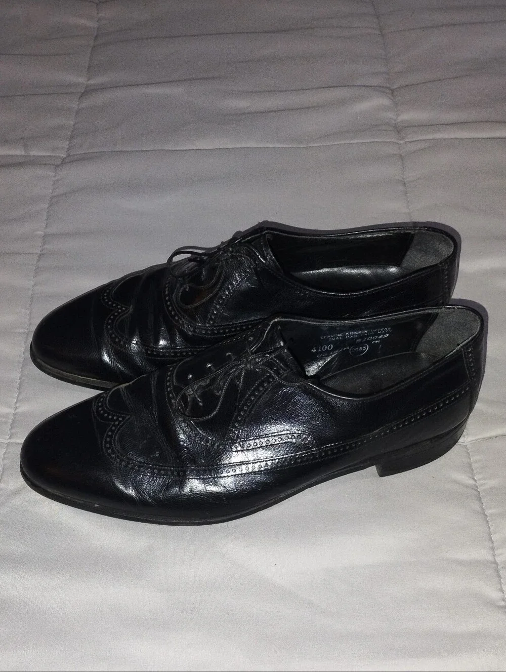 Oakwood stylish black